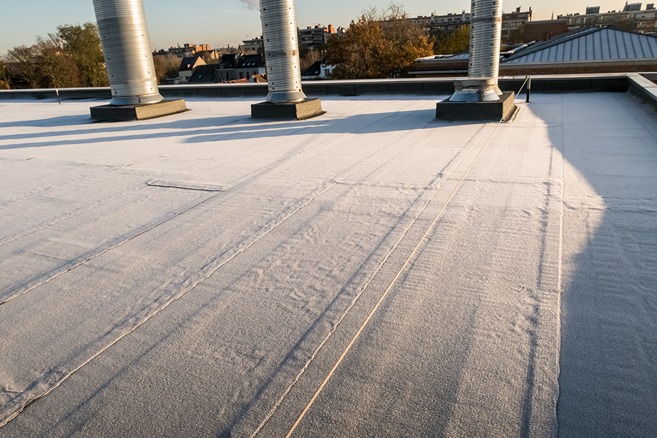 flat-roof-cold-weather