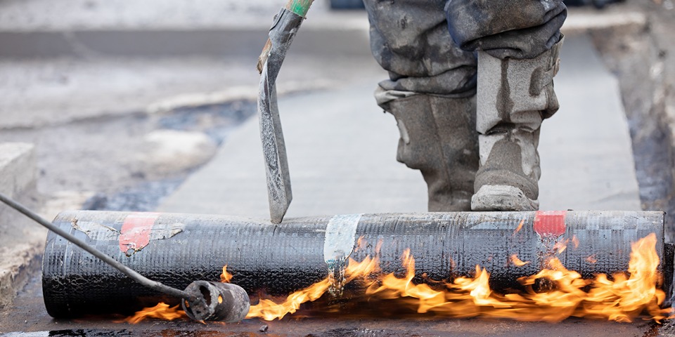 modified bitumen roof torch down